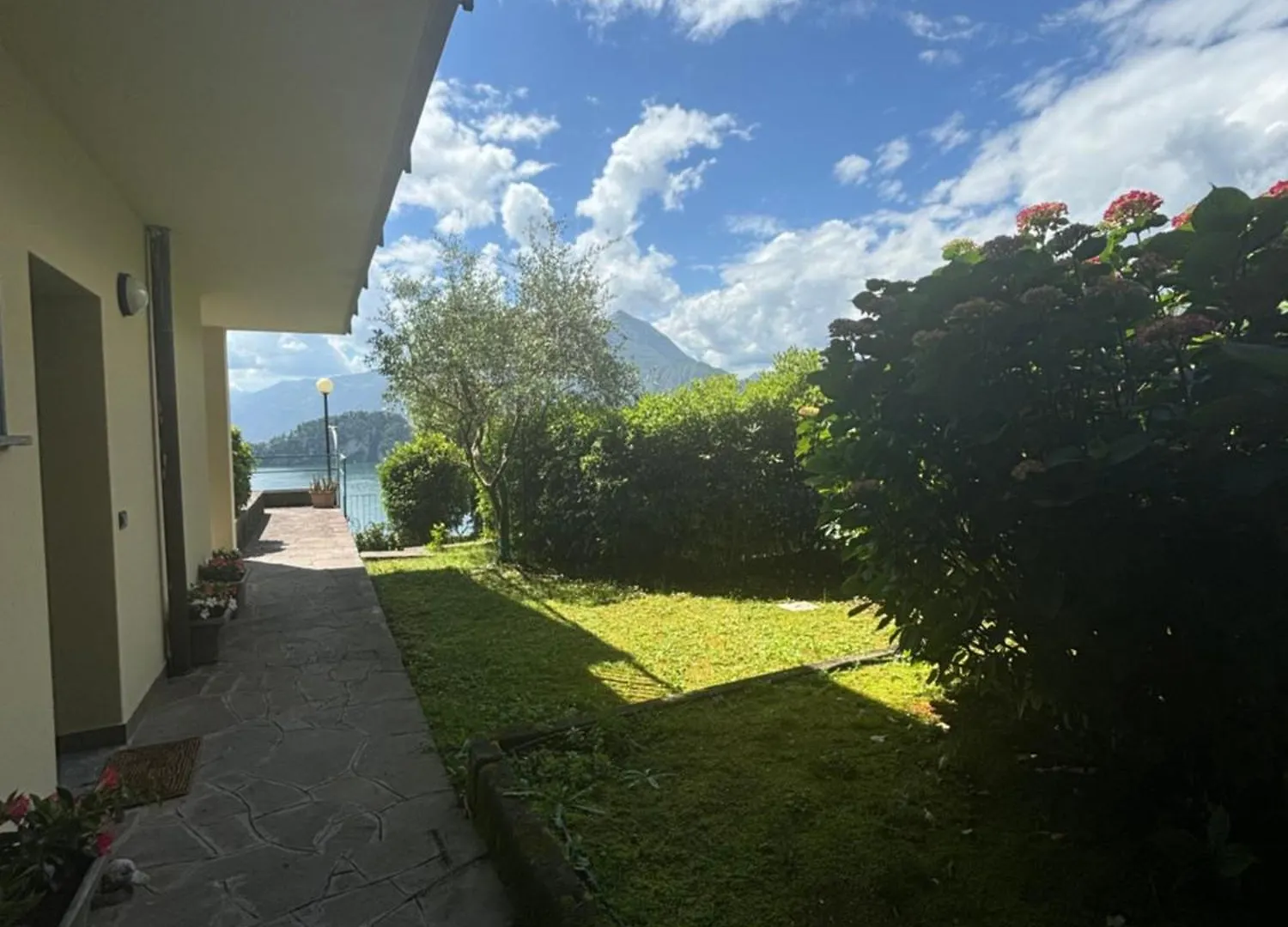 Ortensia Lake Como - Perfect For Couple And Pets Varenna Holiday home